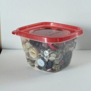 Vintage/Modern  Buttons Assorted Colours SAMPLE  Random Tub